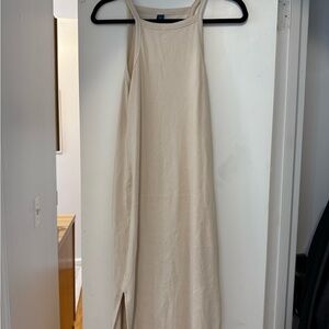 Elegant Cream Sleeveless Dress